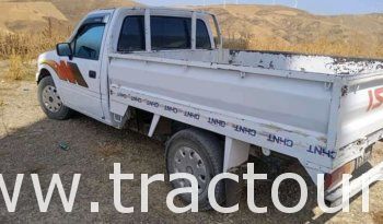 À vendre Camionnette 2 portes avec benne Isuzu complet