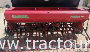 À vendre Semoir conventionnel à dents Agric complet