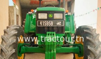 À vendre Tracteur John Deere 5705 (2012) complet