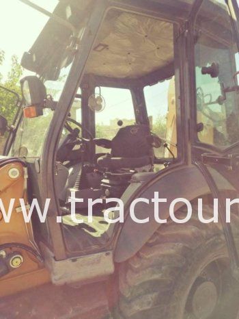 À vendre Tractopelle Case 570 ST complet