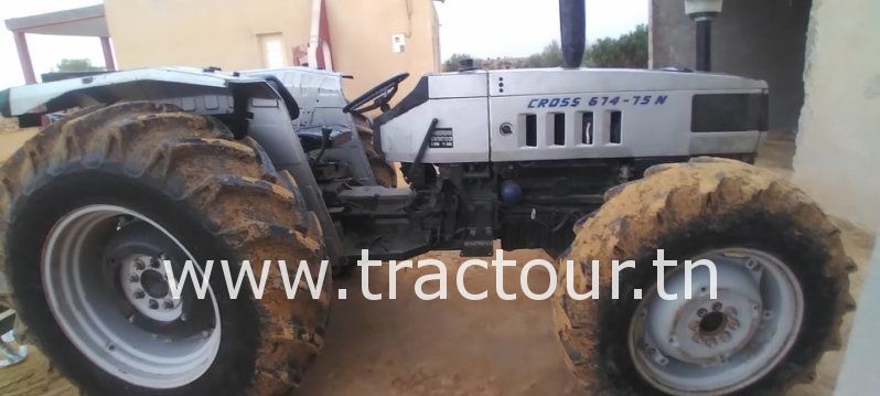 À vendre Tracteur Lamborghini Cross 674-75 N (2011) complet