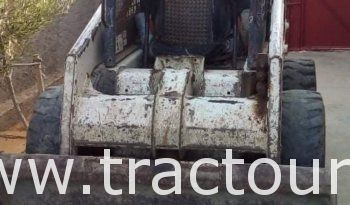 À vendre Chargeuse compacte avec godet Bobcat complet