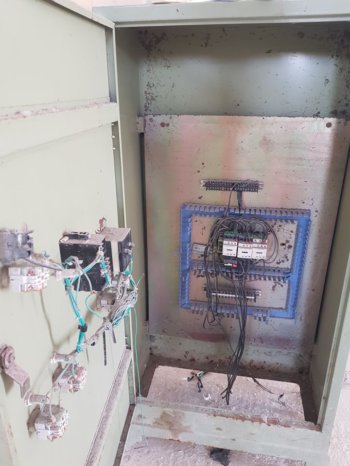 À vendre Broyeur à lames pour plastique complet