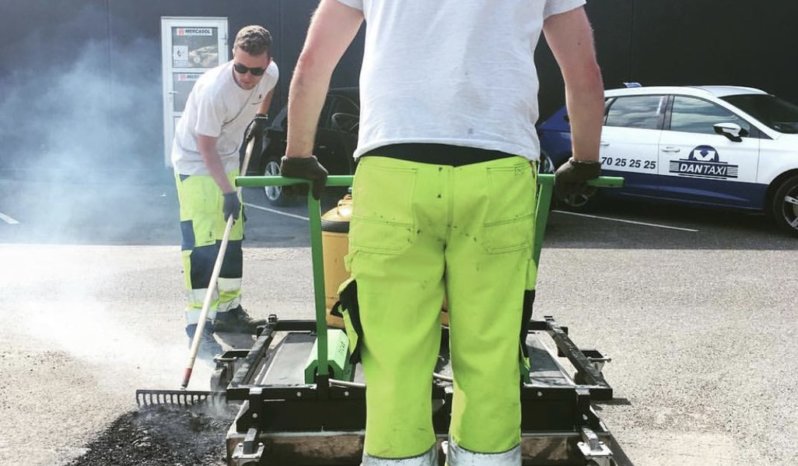 À vendre Travaux routiers – Autres – complet