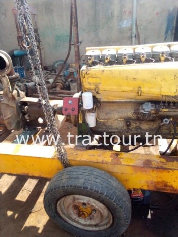 À vendre motopompe Deutz 6 cylindres avec pompe Caprari complet
