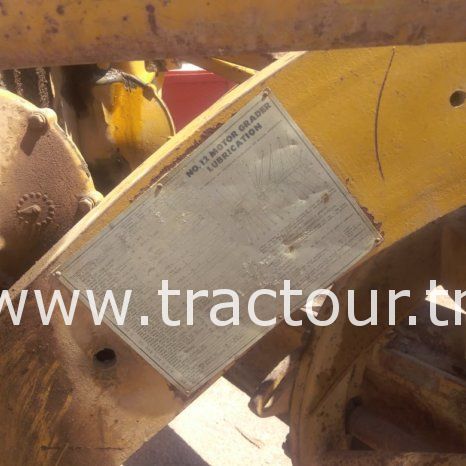 À vendre Niveleuse – Grader Caterpillar E complet