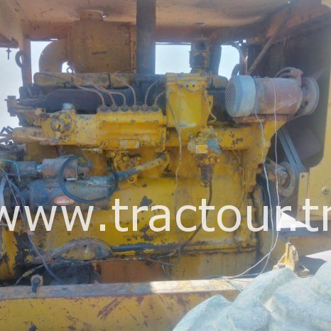 À vendre Niveleuse – Grader Caterpillar E complet