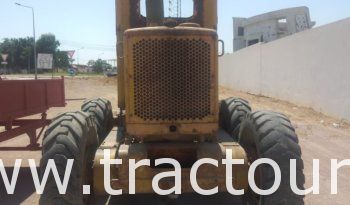 À vendre Niveleuse – Grader Caterpillar E complet