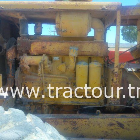 À vendre Niveleuse – Grader Caterpillar E complet