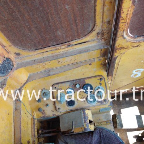 À vendre Niveleuse – Grader Caterpillar E complet