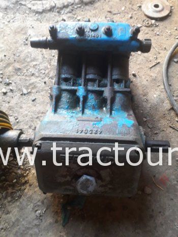 À vendre moteur Pulvérisateur Berthoud complet