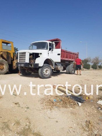 À vendre Camion benne Berliet GLR 190 complet