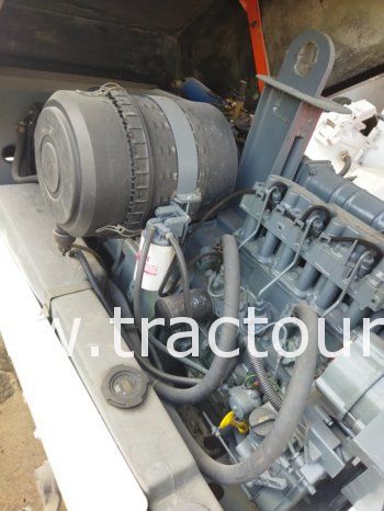 À vendre Pompe à chape Brinkmann avec moteur 3 cylindres Deutz 1011 importée de France complet