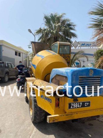 À vendre Auto bétonnière toupie D’avino complet
