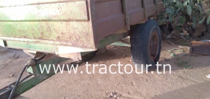 À vendre Semi remorque agricole benne sans carte grise complet
