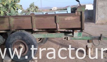 À vendre Semi remorque agricole benne sans carte grise complet