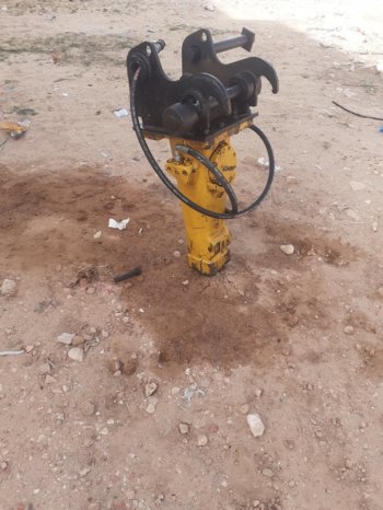 À vendre Brise-roche hydraulique Atlas Copco complet