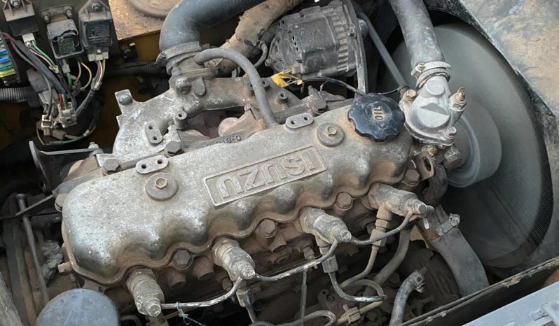 À vendre Chariot élévateur diesel Dalian moteur Isuzu avec carte grise complet