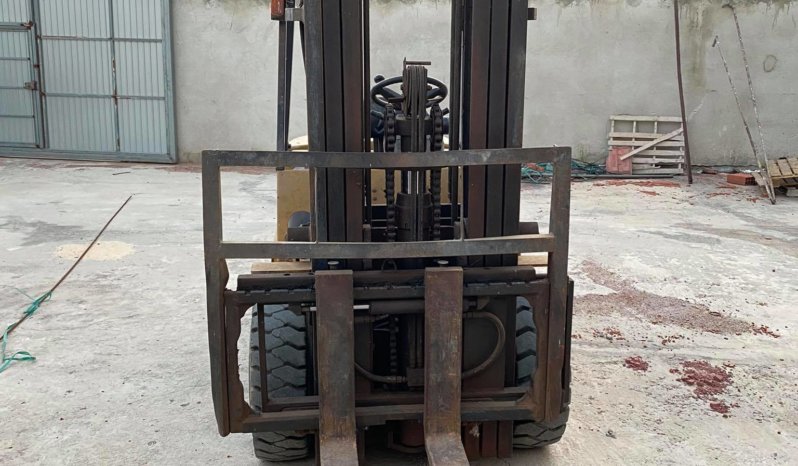 À vendre Chariot élévateur diesel Dalian moteur Isuzu avec carte grise complet