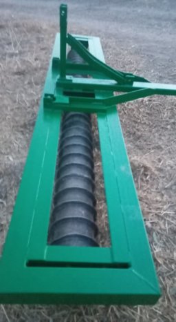 À vendre Rouleau de plombage porté et trainé longueur 3 mètres complet