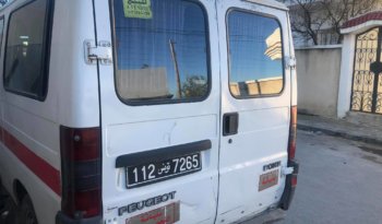 À vendre Utilitaire fourgon Peugeot Boxer (2001) complet