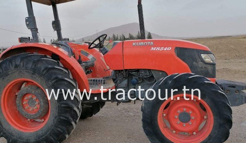 À vendre Tracteur Kubota M8540 (2015) complet