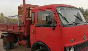 À vendre Camion benne OM 40 (1983) complet