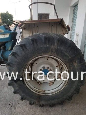 À vendre Tracteur Ford 6600 (1980) complet