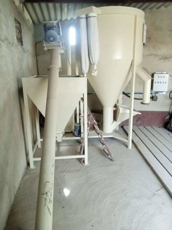 À vendre Broyeur mélangeur de farine – Tahouna (2021) complet