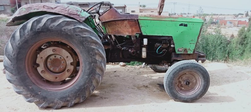 À vendre Tracteur Deutz M 70 07 Mateur complet