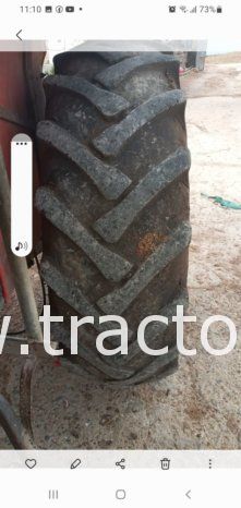 À vendre 2 pneus tracteur Amine 18.4-30 14 fils complet
