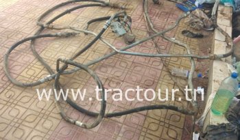 À vendre installation Brise-roche hydraulique pour tractopelle complet