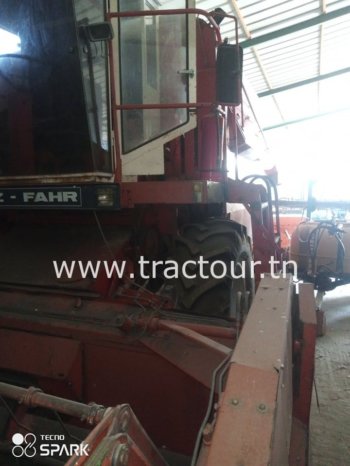 À vendre Moissonneuse batteuse sans cabine Deutz-Fahr M 2580 complet