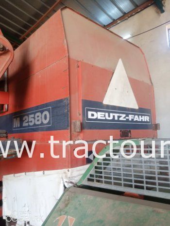 À vendre Moissonneuse batteuse sans cabine Deutz-Fahr M 2580 complet