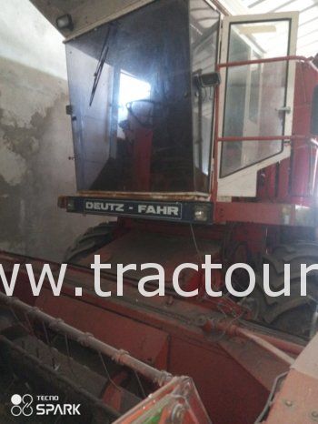 À vendre Moissonneuse batteuse sans cabine Deutz-Fahr M 2580 complet