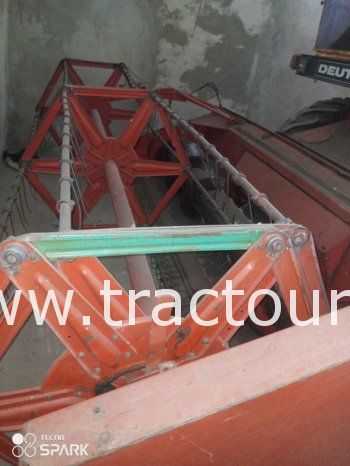 À vendre Moissonneuse batteuse sans cabine Deutz-Fahr M 2580 complet