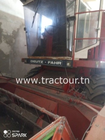 À vendre Moissonneuse batteuse sans cabine Deutz-Fahr M 2580 complet