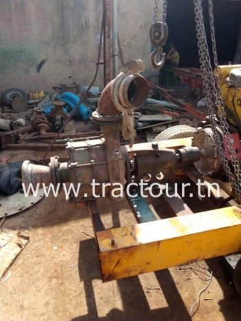 À vendre motopompe Deutz 6 cylindres avec pompe Caprari complet