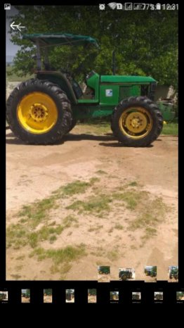 À vendre Tracteur avec cabine John Deere 6205 (2000) complet