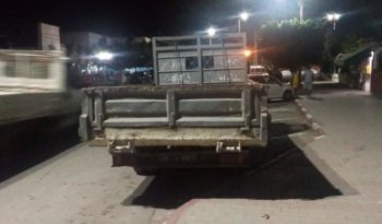 À vendre Camion plateau avec ridelles OM 50 complet