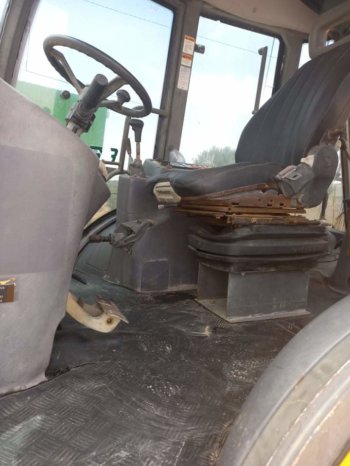 À vendre Tractopelle Cukurova 883 (2007) complet