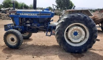 À vendre Tracteur Farmtrac 80 complet