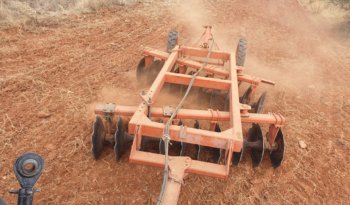 À vendre Cover-crop Offset 10/20 Nardi avec levage hydraulique complet