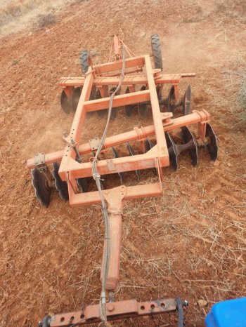 À vendre Cover-crop Offset 10/20 Nardi avec levage hydraulique complet