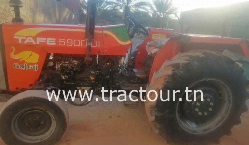 À vendre Tracteur avec matériels Tafe 5900 DI complet