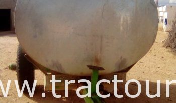 À vendre Semi remorque agricole citerne 5000 Litres complet