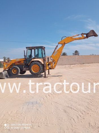 À vendre Tractopelle Massey Ferguson MF 750 complet