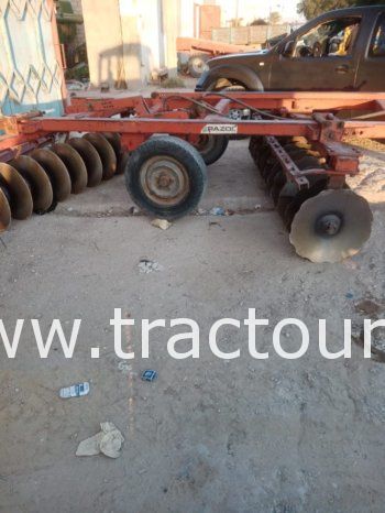À vendre Tracteur Massey Ferguson 698 avec cover-crop 11/22 Razol complet