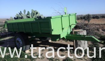 À vendre Semi remorque agricole benne 4 tonnes avec carte grise complet