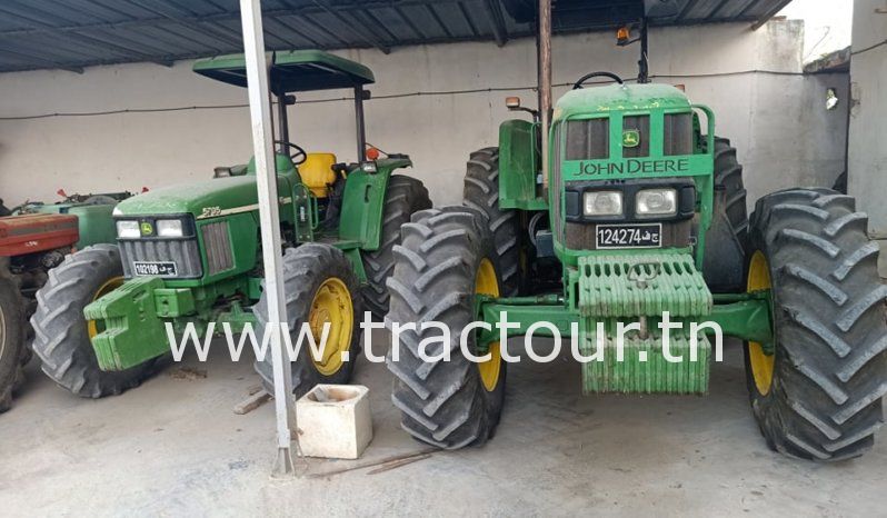 À vendre Tracteur John Deere 5705 complet